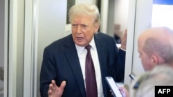 سخنان دونالد ترامپ در هواپیمای ریاست‌جمهوری آمریکا بیان شد