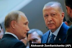 اردوغان و پوتین در دیداری در سوچی در سپتامبر ۲۰۱۸