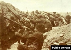 ارمنی‌هایی که اسلحه به دست گرفتند و در وان علیه عثمانی جنگیدند