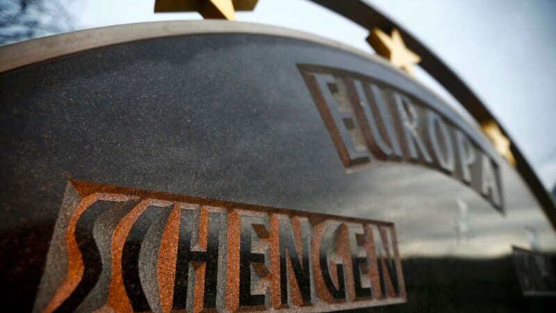 Зошто Холанѓаните го блокираат влезот на Бугарија и Романија во Шенген?