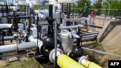 Pumpa na stanici naftovoda Družba kod rafinerije Duna mađarske kompanije MOL na oko 30 kilometara od Budimpešte, 5. maj 2022.