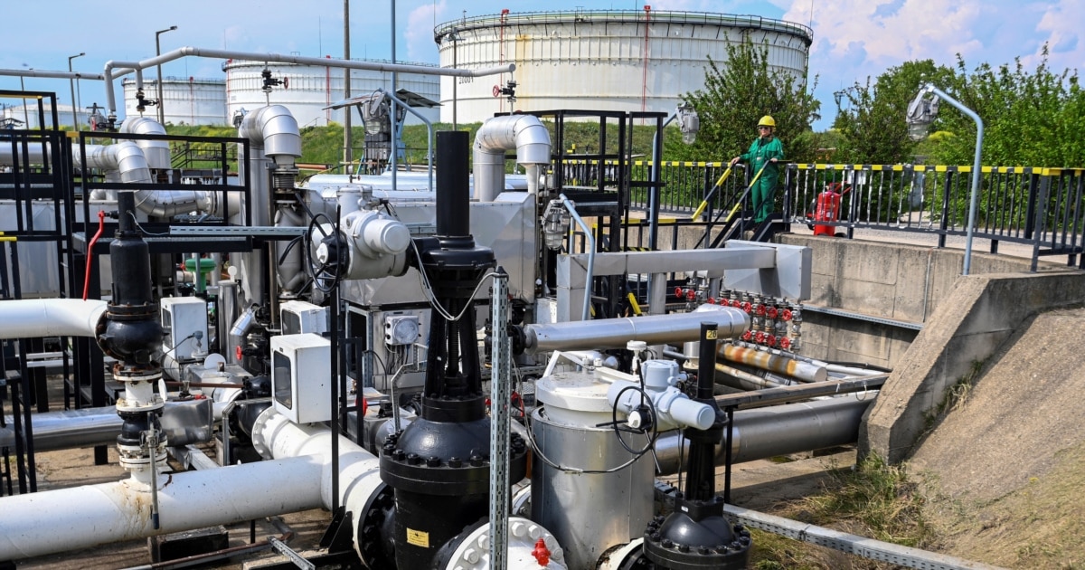 EU Gives Preliminary Approval For Major Ukraine Aid Package As Oil Heads Toward Central Europe