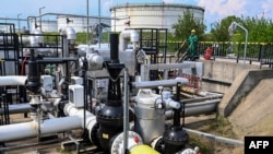 A receiver station of the Druzhba oil pipeline between Hungary and Russia at the Duna (Danube) Refinery of Hungarian MOL near the town of Szazhalombatta, about 30 km south of Budapest.