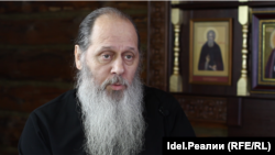 Владимир Головин во время интервью "Idel.Реалии"