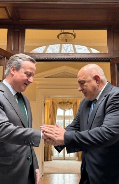 Лидерът на ГЕРБ Бойко Борисов призна че е преговарял с