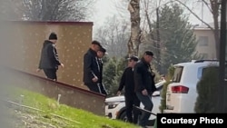 Камчыбек Ташиев сурактан чыгып бараткан учур. 19-март, 2026-жыл