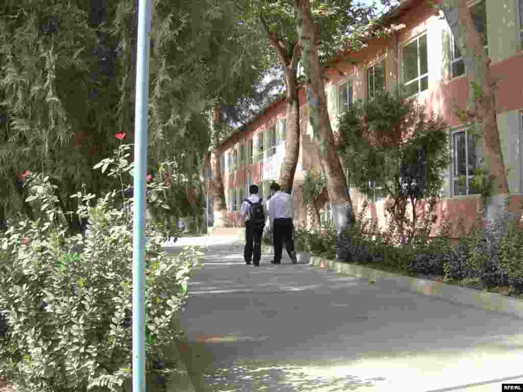 Литсей-интернатҳои тоҷикӣ-туркӣ дар Душанбе #15