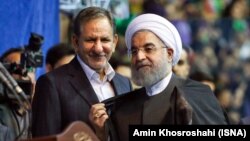 حسن روحانی و معاون اولش در یکی از تجمعات انتخاباتی سال ۹۶