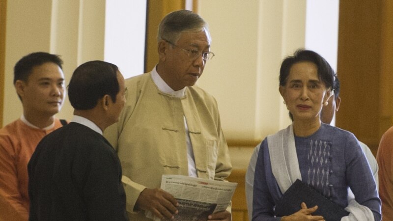 Presidenti i Mianmarit jep dorëheqje