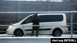 Перевірка автомобіля на кордоні Росії і Білорусії, 9 грудня 2014 року