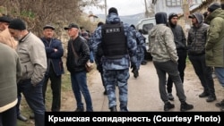 Обшуки в будинках кримських татар | Кримське фото дня