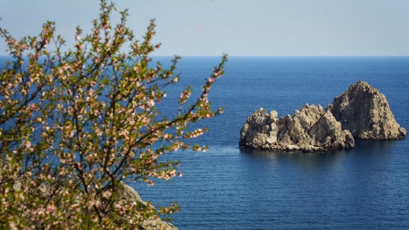 На выходные в Крыму ожидается до 23 градусов тепла – синоптики