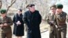 Հյուսիսային Կորեայի առաջնորդը վերջին 14 տարվա ընթացքում առաջին անգամ կնոջ և քրոջ հետ ոչ-ռազմական հաստատություն է այցելել