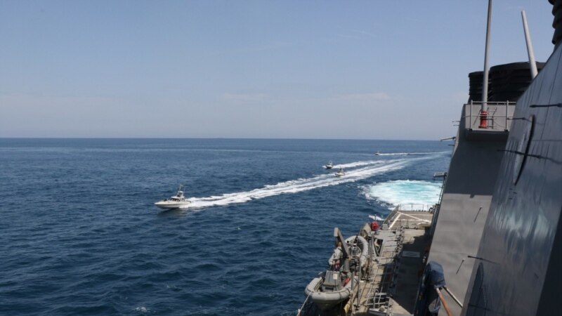 هشدار نیروی دریایی آمریکا: ورود به ۱۰۰ متری ناوهای ما در خاورمیانه تهدید تلقی می‌شود