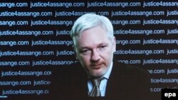 Основатель WikiLeaks Джулиан Ассанж.