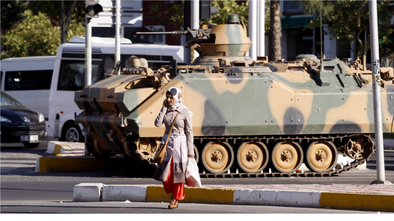 Турција спроведува антитерористичка акција во Дијарбакир 