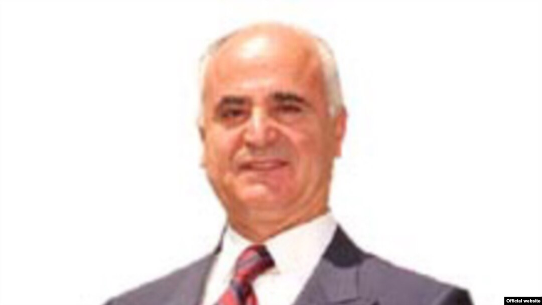 Çakmakoğlu MHP-nin «ağır toplarından» sayılır.