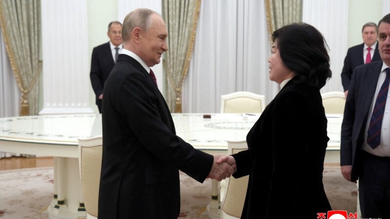 Putin mirëpret në Kremlin kryediplomaten e Koresë së Veriut