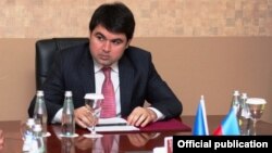 E.Vəliyev