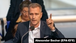 Петр Бистрон, депутат Бундестагу і кандидат від AfD на майбутніх виборах до Європейського парламенту, заперечив повідомлення
