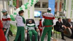 Berdimuhamedow güýç gulluklaryna myhmanlar babatdaky borçlaryny ýatlatdy