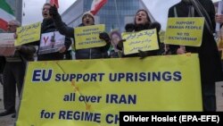Iranieni din Belgia solicitînd UE sprijinul pentru demonstranții de la Teheran 