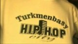 "Türkmenbaşy Hip Hop" ýazylan ýazgy