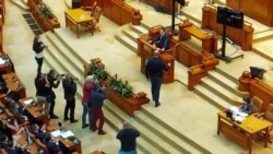Parlamentul României - Explicații despre buget în atmosferă de protest