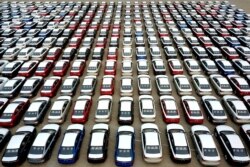 خودروهای منتظر صادرات در چین