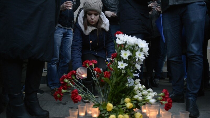 В Москве шесть человек задержаны на акции в память о жертвах петербургского теракта