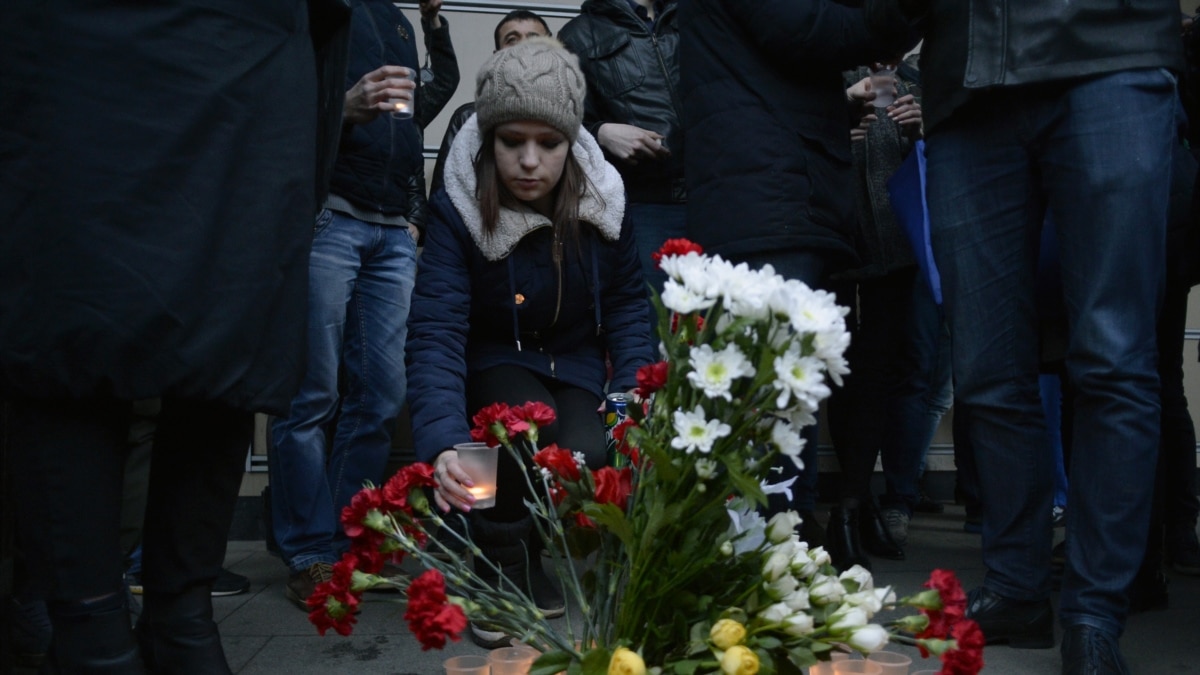 St. Petersburg Subway Bombing Death Toll Rises To 15