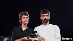 Рахель Шор та Юваль Абраам