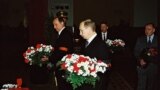 Н. Патрушев и В. Путин на похоронах коллеги Г. Угрюмова в 2001 году