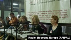 Промоција на „Јадро“, Асоцијација на независната културна сцена. Елена Василевска, Искра Гешоска и Христина Ивановска.