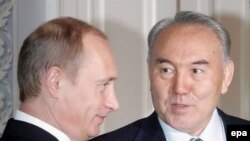 Putin mayın 9-dan Nazarbayevin qonağıdır