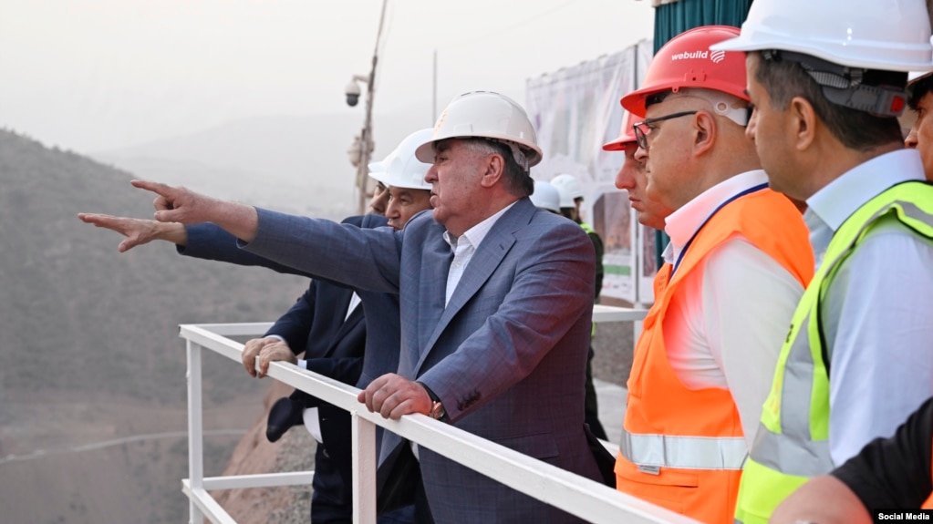 Танқиди "Роғун Алерт" аз нақшаи Тоҷикистон барои кӯчондани ҳазорон нафар