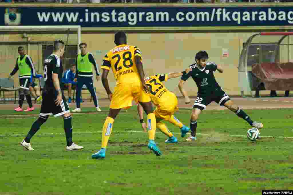 &quot;Qarabağ&quot; futbol üzrə Avropa Liqası&nbsp;pley-off mərhələsinin cavab oyununda&nbsp;&nbsp;&quot;Yanq Boyz&quot; a 3:0 hesabı ilə qalib gəldi.