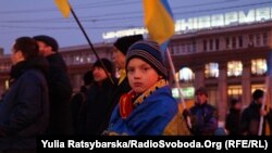 Жителі Дніпра вшановують пам'ять євромайданівців, 18 лютого 2018 року