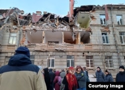 Снос здания ВНИИБа