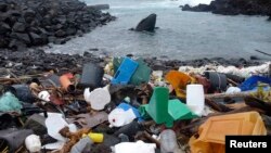 Mbeturina nga plastika.