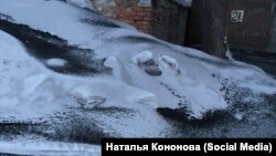 Копоть на снегу в алтайском городе Рубцовск