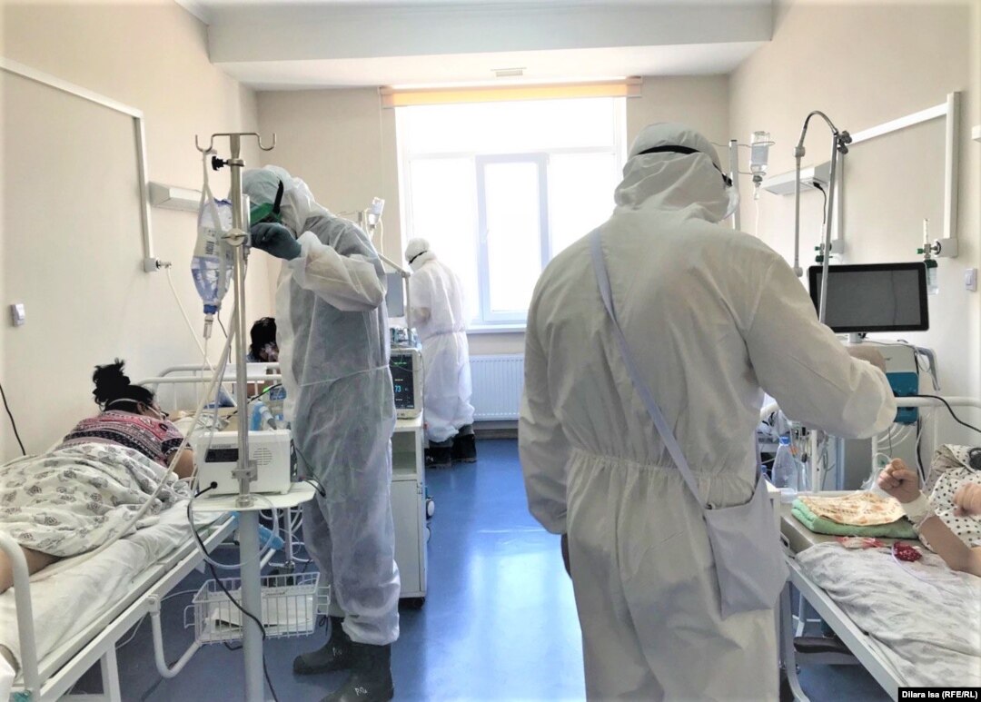 Жалаңаш ерлер фотогалереялары тегін қараңыз