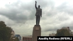 Heydər Əliyevin heykəli. 06dek2016