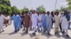 د بنو خلکو د تښتول شوي استاد د خوشې کولو لپاره احتجاج کړی