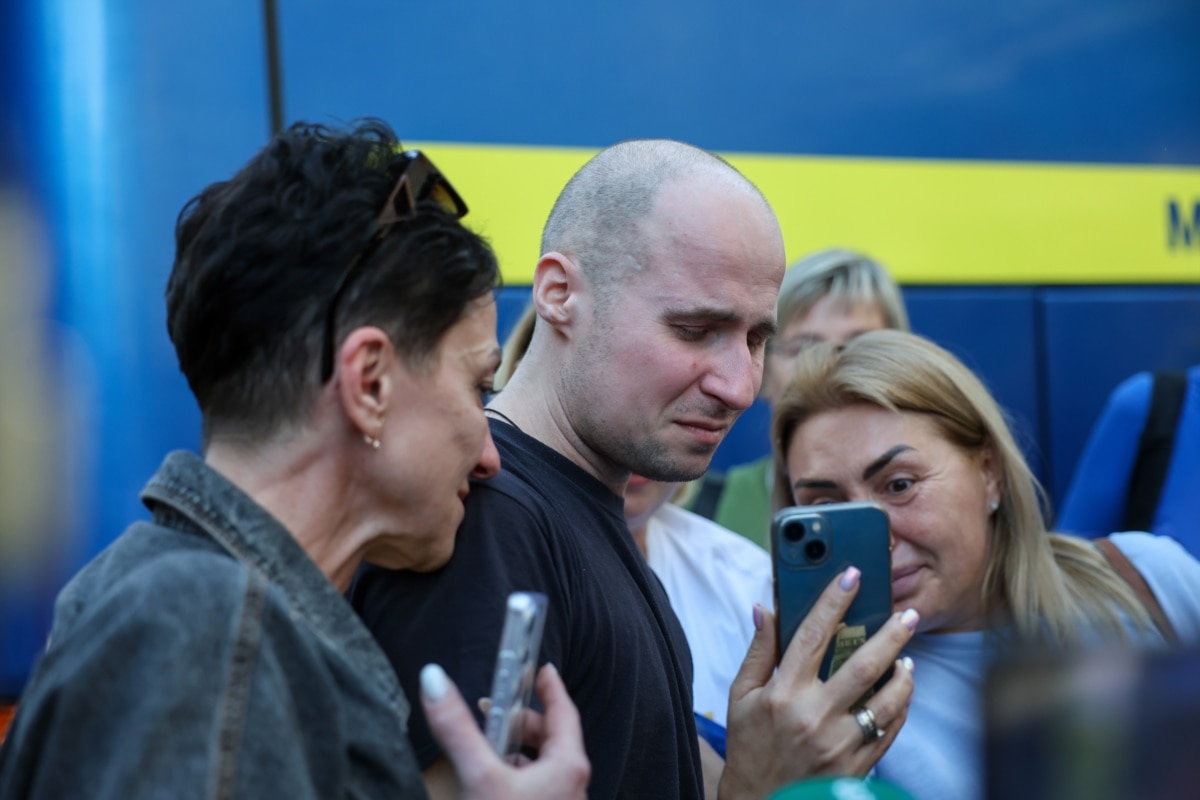 Президент: завтра відбудеться третій етап обміну у форматі «1000 на 1000»