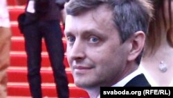 Сяргей Лазьніца на фэстывалі ў Канах у 2012 годзе, дзе ён прэзэнтаваў фільм "У тумане" паводле аповесьці Васіля Быкава 