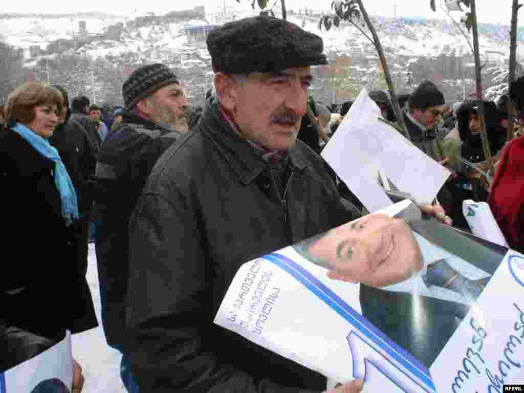 A supporter of Gachechiladze at the demonstration in Rike Square in Tbilisi.