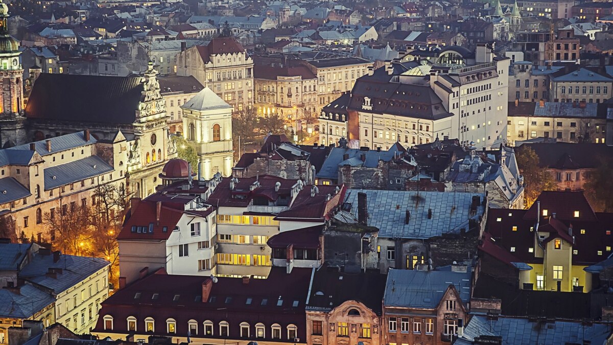 Австралія теж переносить роботу свого посольства до Львова