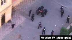 Ադրբեջան - Ոստիկանները ձերբակալում են բաքվեցիներին, 8-ը հունիս, 2020 թ.