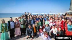 Рөстәм Миңнеханов Кыргызстан татарлары белән очрашуда